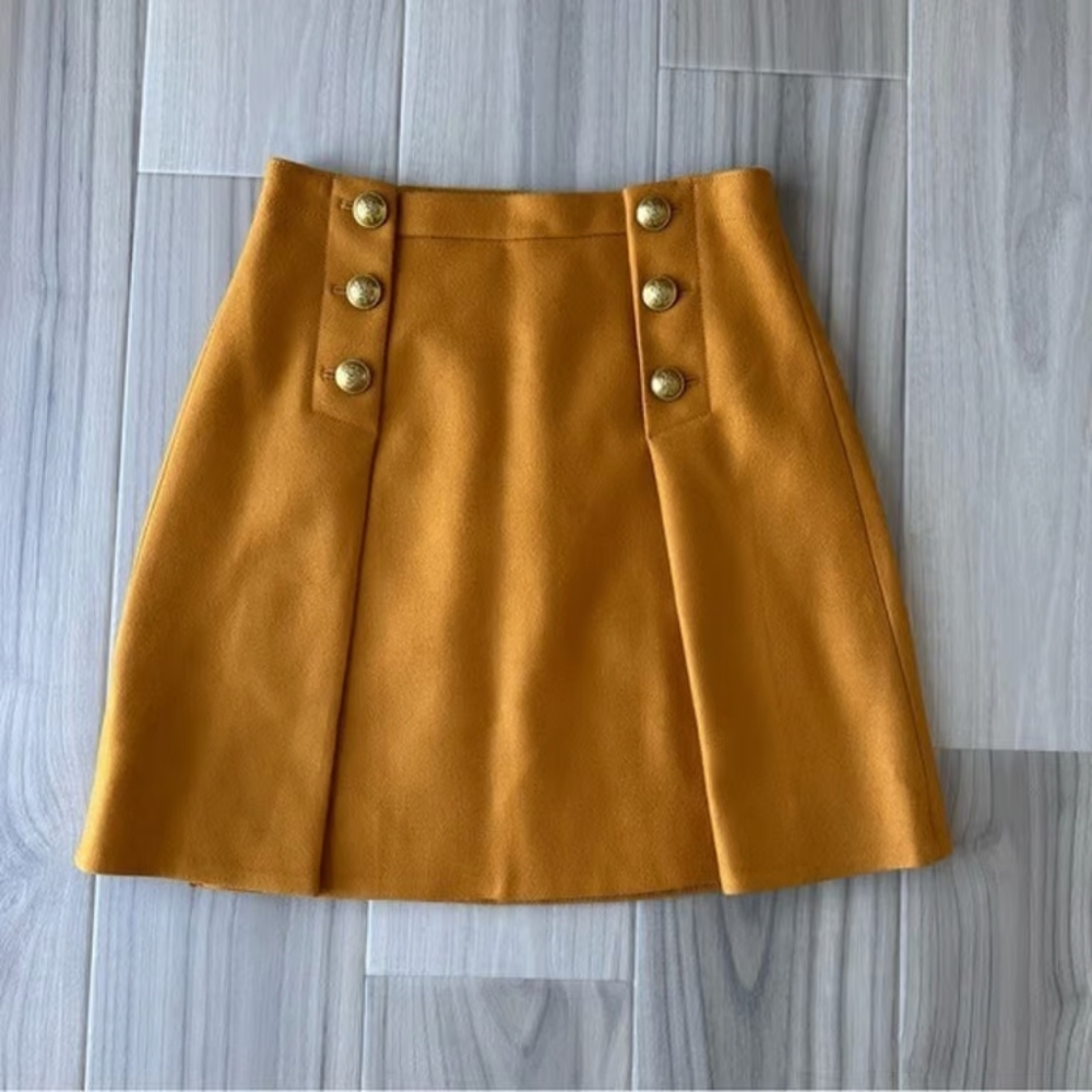 Elegant Mustard Buttoned Skirt